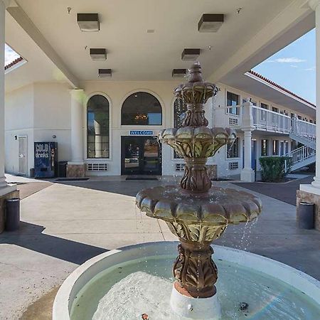 Motel 6 Chandler Prado del Sol Exterior photo